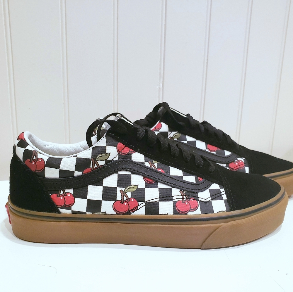 Vans old skool cherry